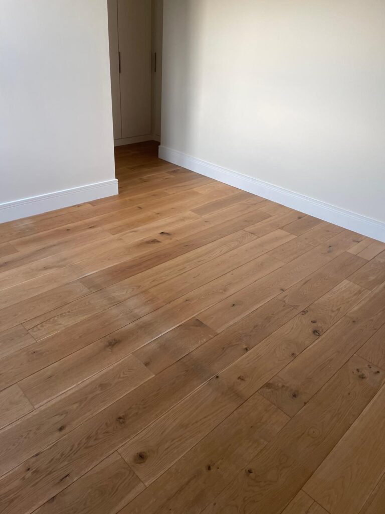 Hardwood floor fitting and finishing, Teddington TW11