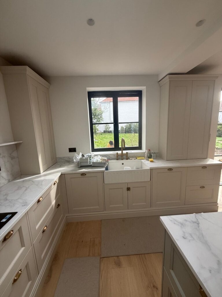 Bespoke kitchen cabinets with natural light, fitted in Chiswick W4 by R3 Carpentry